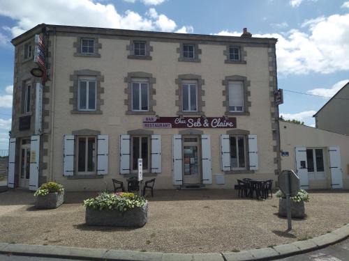 Mauleon Hotel | Chez Seb & Claire