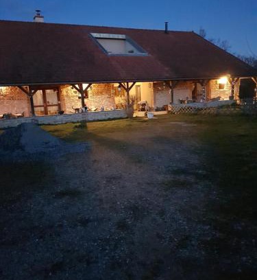 Saint-Gerand-de-Vaux House | Chez So et Compagnie
