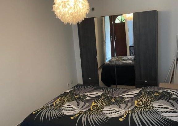 Saint-Claude Apartment | Chez tikaf