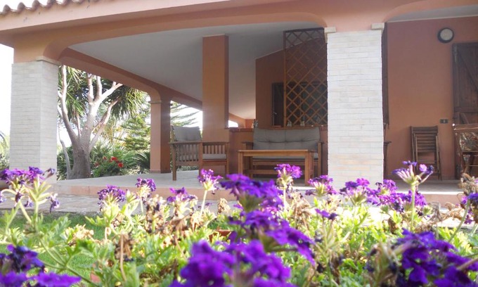 Chia House | Chia casa mare vacanze Sterlizia