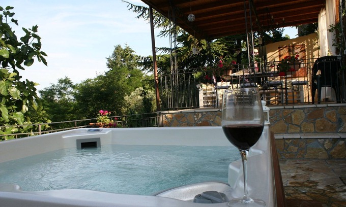 Gaiole in Chianti House | Chianti Holiday House, private jacuzzi up to 6 pax