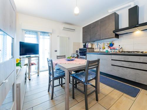 Colico Piano Apartment | Chiaro House