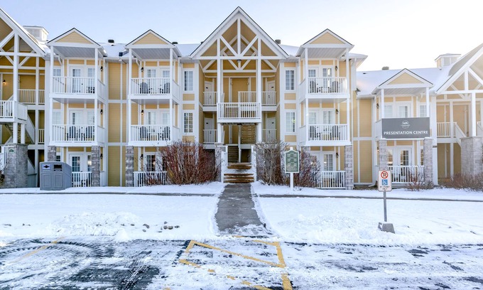 Oro-Medonte Apartment | Chic 1-BDR Condo in Horseshoe Valley