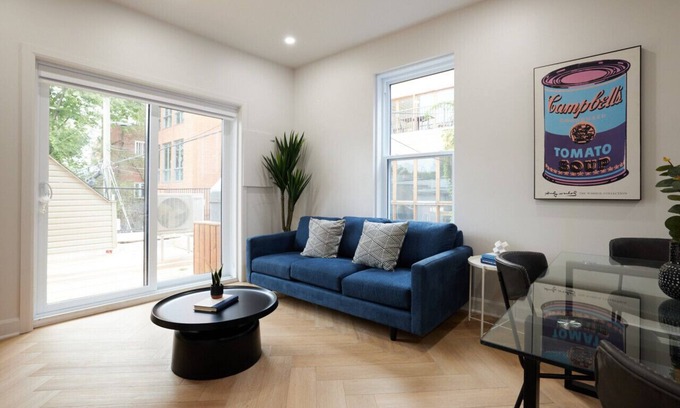 Plateau Mont Royal Apartment | Chic 2 Bedroom apartment in Le Plateau by Denstays