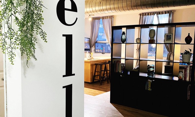 Downtown Edmonton Condo | Chic 2-bedroom condo with WiFi, AC Close to Rogers Place in Edmonton