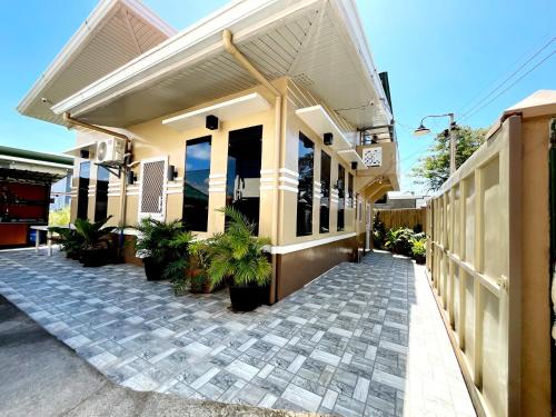 San Fernando House | Chic and Cozy Retreat in San Fernando La Union