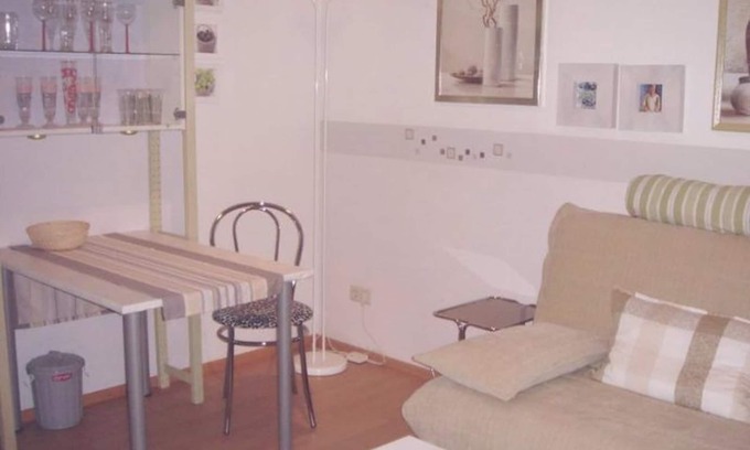Sudostviertel Apartment | Chic apartment near HBF