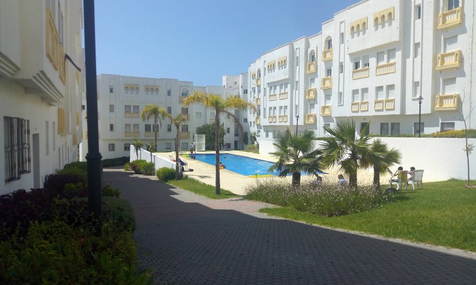La Nouvelle Ville Ibn Batouta Apartment | Chic appartment with swimming pool