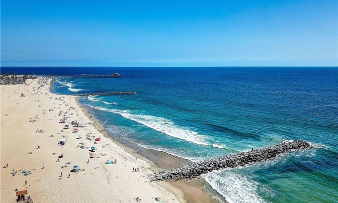 Newport Shores Apartment | Chic Beachside BBQ Fast Wifi - C2