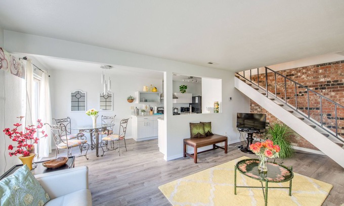 South Boise Village Condo | CHIC CONDO IN PRIME BOISE LOCATION