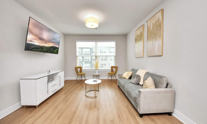 Central Southwest Apartment | Chic & Cozy 1BD near Med Center, Houston