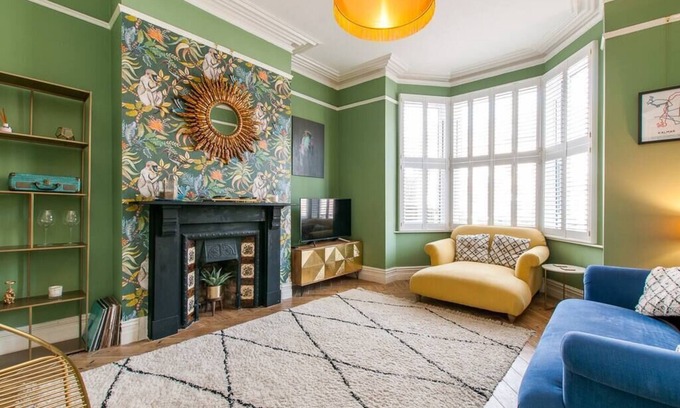 Ramsgate House | Chic Edwardian Home with Garden