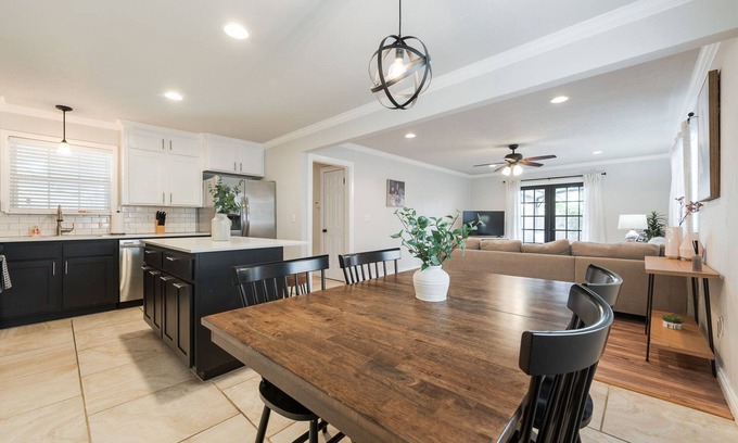 Central Oklahoma City House | Chic Hidden Gem in The Village