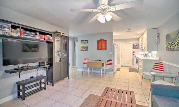 Indian River Bluff House | Chic Melbourne Townhome about 2 Mi to Downtown!