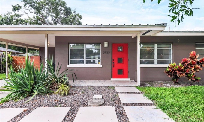 Ringling Park House | Chic Sarasota Retreat Near Lido & Siesta Key Beaches