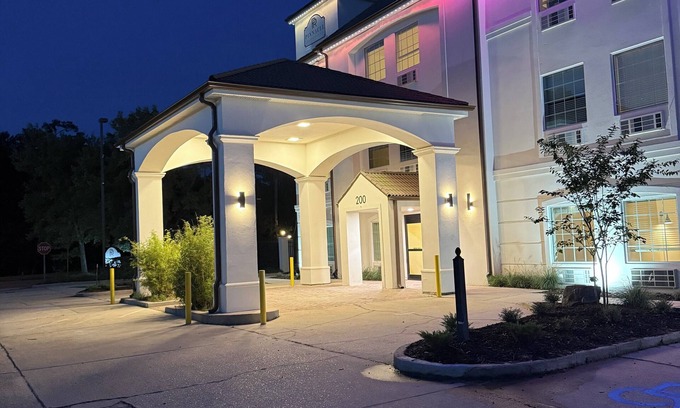 Covington Apartment | Chic studio apartment in charming Covington