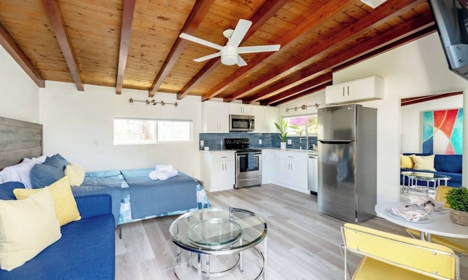 Normal Heights Condo | Chic Studio Suite, Serene Backyard in Heart of SD