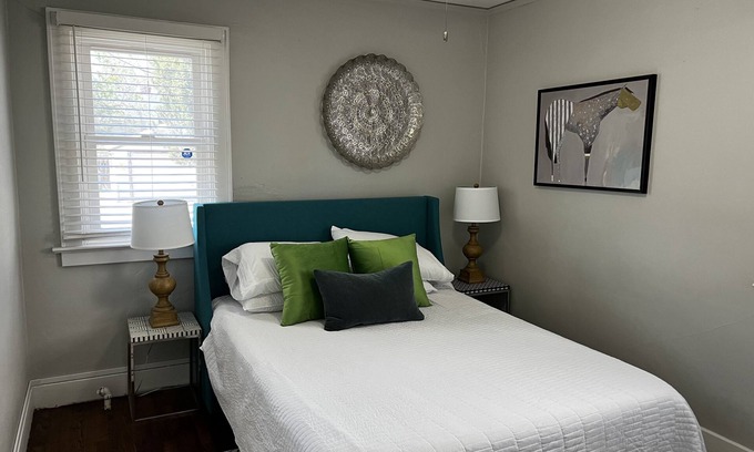 Cheyenne Apartment | Chic Western 1-Bedroom Blocks to Downtown Cheyenne