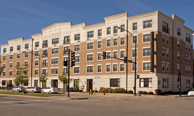 Ickes Praire Homes Hotel | Chicago South Loop Hotel