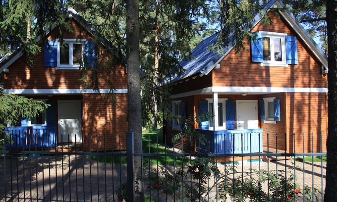 Pobierowo House | child-friendly holiday home in Pobierowo, WiFi, centrally located, 400m to the beach