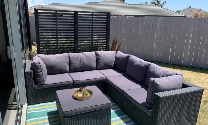 Papamoa Beach House | Chilling By The Beach