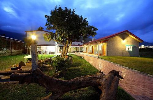 Guanshan House | Chin Shan B&B