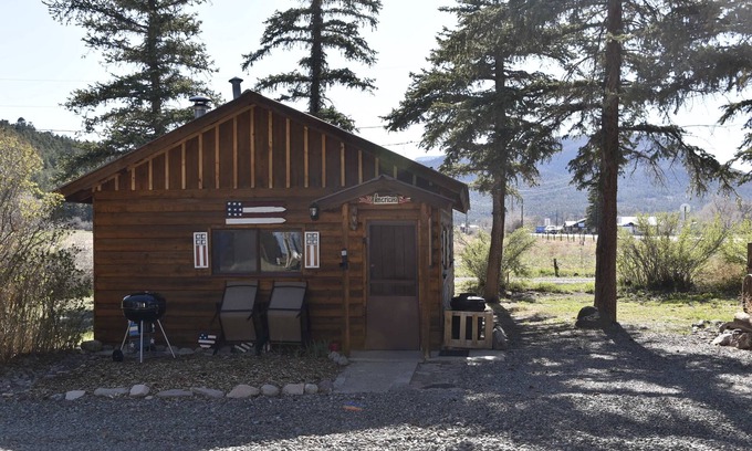 South Fork Cabin | Chinook Cabins & RV Park
