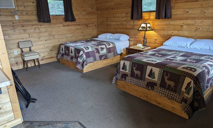 Hayward Apartment | Chip-Wa Lodging Room 6