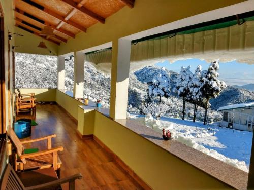 Mukteshwar Bed & Breakfast | Chirping Orchard, Mukteshwar
