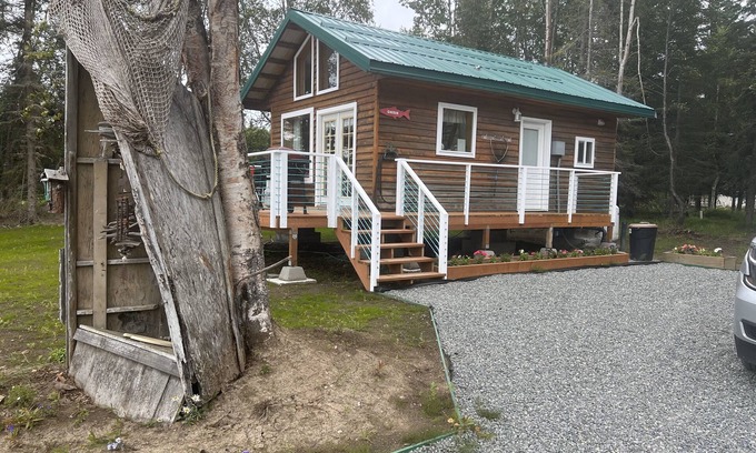 Kalifornsky Cabin | 'Chisik Cabin' Waterfront/Sunset Views