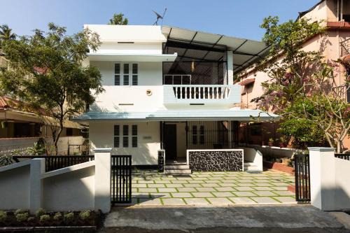 Guruvayur Villa | Chitralayam Home stay