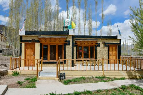 Leh House | Chomal Cottage-Best Homestay in Leh-Ladakh