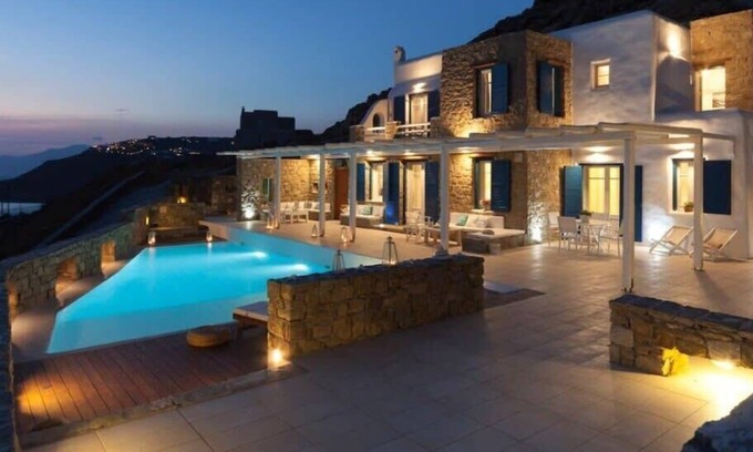 Agios Stefanos Villa | Choulakia Elite 3 Bd Villa with Pool & Sea View