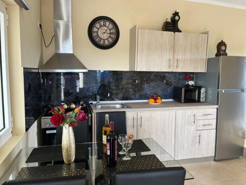 Afrata Apartment | Chrispa's House