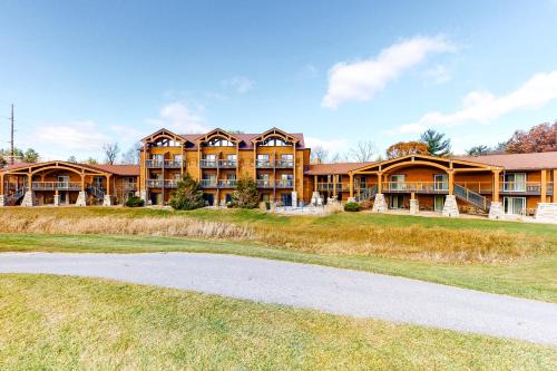 Wisconsin Dells Hotel | Chula Vista Villas