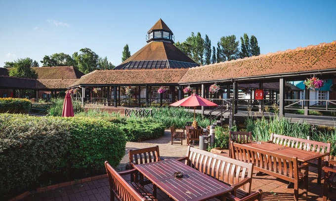 Cookham Hotel | CIM Business Centre