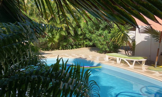 La Preneuse House | Cinnamon: Charming bungalow 5 mins walk from the beach and shops