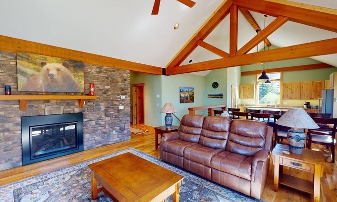 Crested Butte House | Cinnamon Mountain Retreat