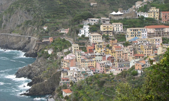 Riomaggiore Apartment | Cinque Terre, Riomaggiore, apartment overlooking the village and sea
