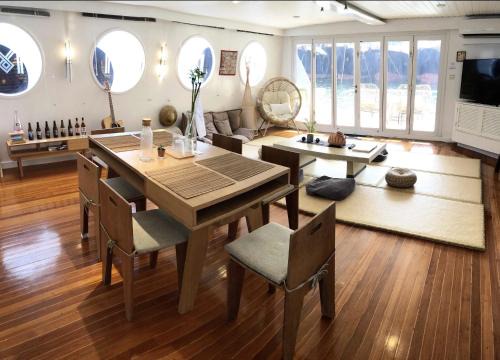 Southern District Boat Rental | Cipango
