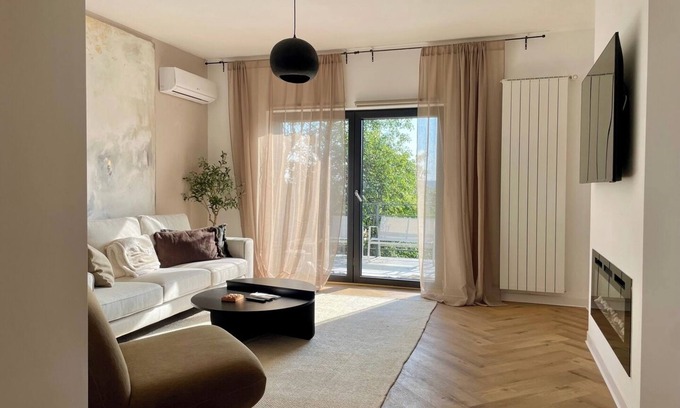 Centrul Vechi House | Citadel Signature Townhouse