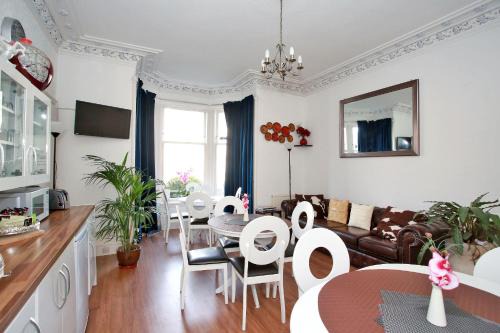 Central Aberdeen House | CitiHouse Aberdeen West End