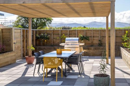 Greytown House | Citron 9