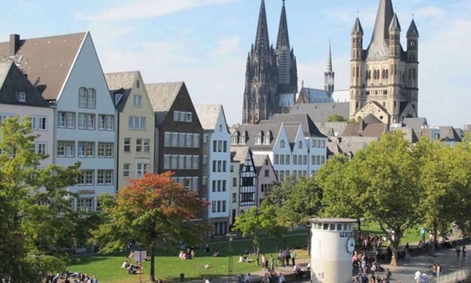 Altstadt-Nord Apartment | City apartment in direct city center location at the DOM