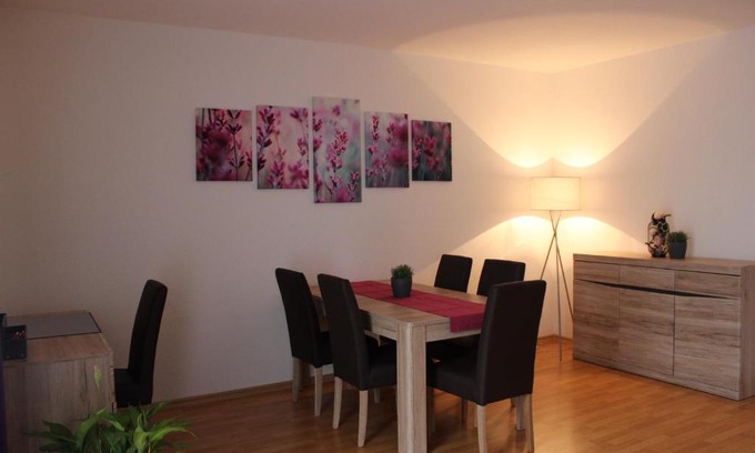 Zwickau Apartment | City-Appartement 3.2.