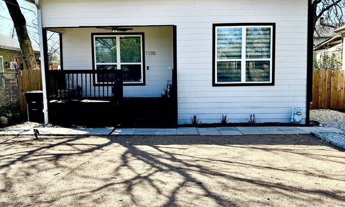 Denver Heights House | City Center Charm Downtown San Antonio