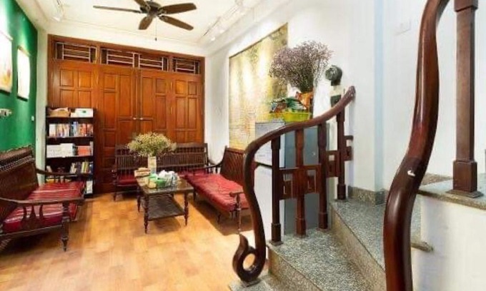 Đien Bien House | City center homestay with natural garden