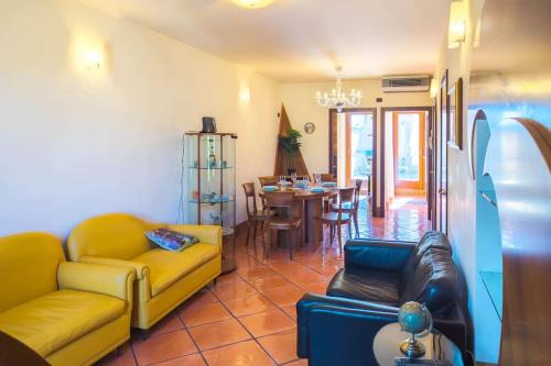 Civitanova Marche Apartment | City Heart - Patio Parking AC Wif