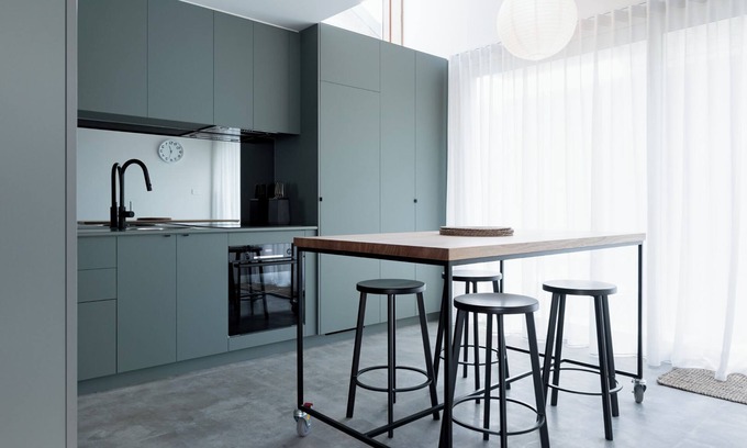 South Launceston House | City Lights & Tiny Delights: Near CBD & Parking