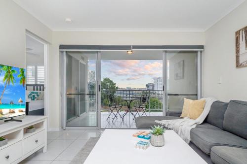 Townsville Apartment | City Love Affair On Stanley